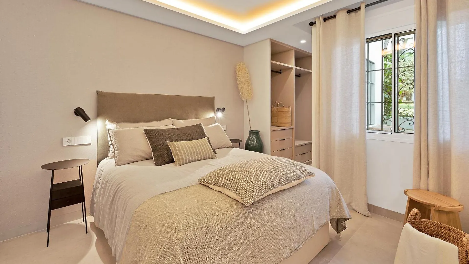 Apartment Los Pinos De Aloha Golf Marbella
